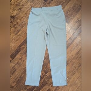 32° Cool Women's Lightweight Pale Mint‎ Green Pants